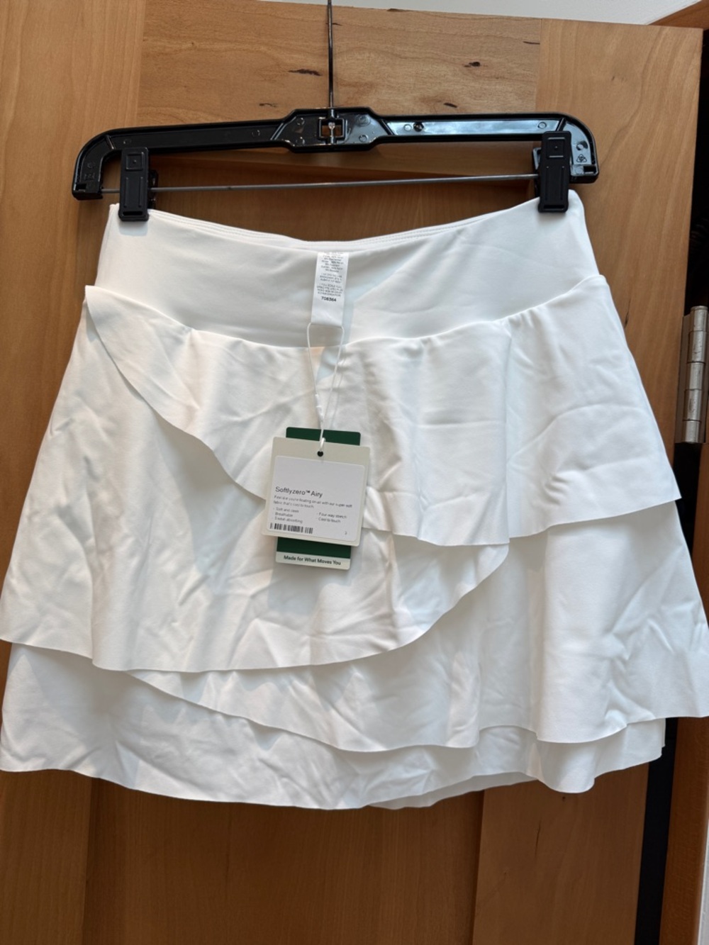 NWT Halara White Tiered Ruffle Skirt with shorts golf softlyzero size small